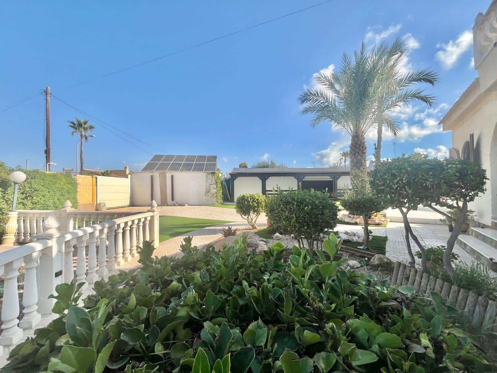 4 camera da letto Villa in vendita in Torrevieja - 590.000 € (Rif: 9177866)