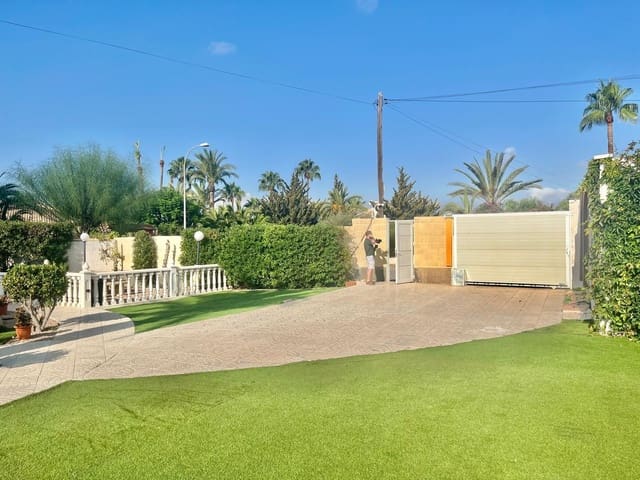 4 camera da letto Villa in vendita in El Chaparral, Torrevieja - 590.000 € (Rif: 9177866)