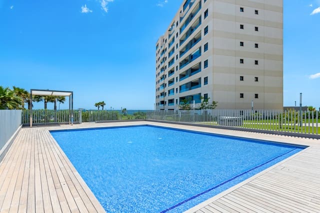2 slaapkamer Appartement te koop in Punta Prima, Torrevieja met garage - € 520.000 (Ref: 9177871)