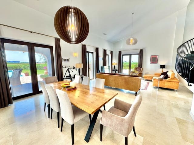 4 chambre Villa/Maison à vendre à Dolores avec piscine - 1 150 000 € (Ref: 9177877)