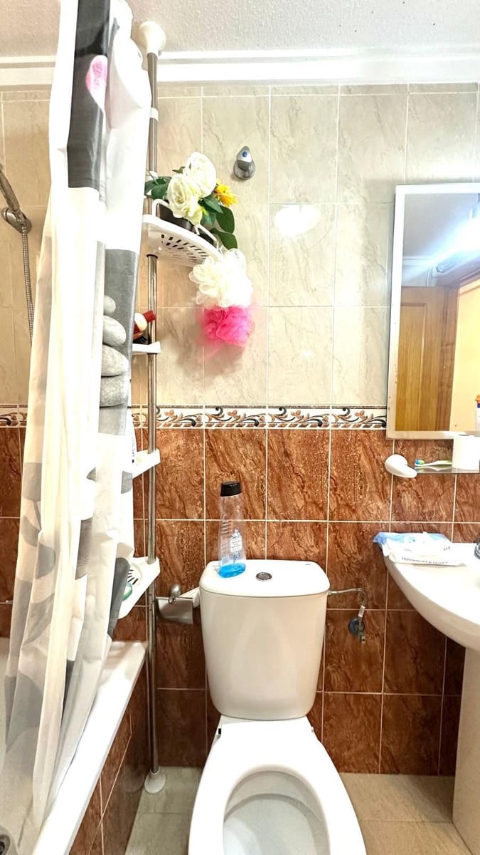 2 sypialnia Apartament na sprzedaż w Torrevieja z basenem - 139 900 € (Ref: 9177881)