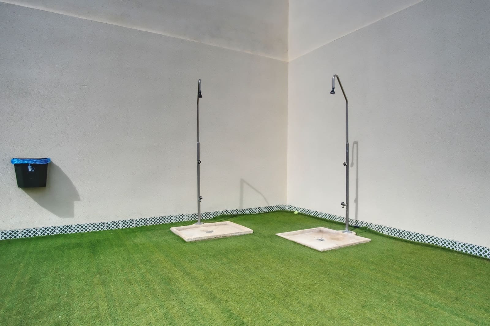 3 soveværelse Semi-Rækkehus til salg i Orihuela Costa med swimmingpool garage - € 239.000 (Ref: 9198218)