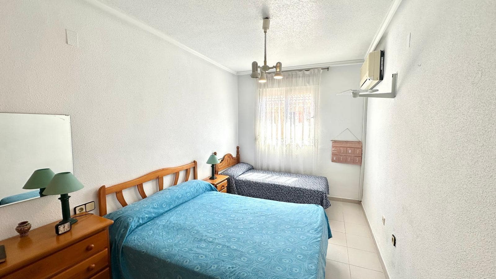 2 sypialnia Penthouse na sprzedaż w Torrevieja z basenem - 158 000 € (Ref: 9215819)