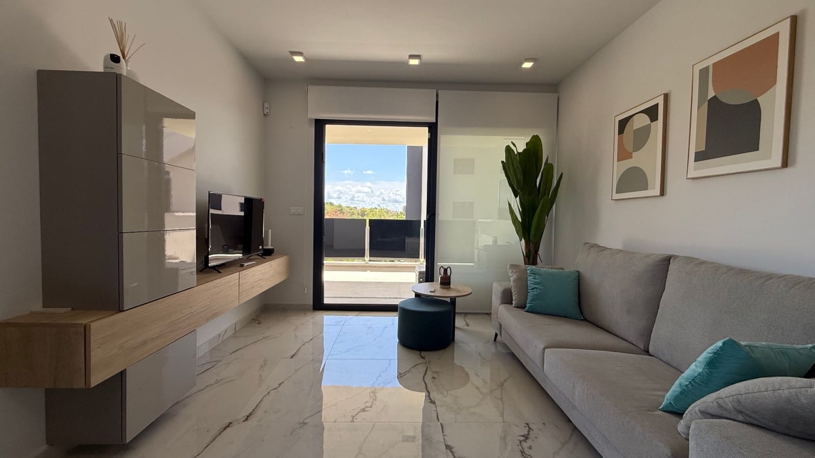 Apartamento de 2 habitaciones en Orihuela en venta con garaje - 299.900 € (Ref: 9215826)