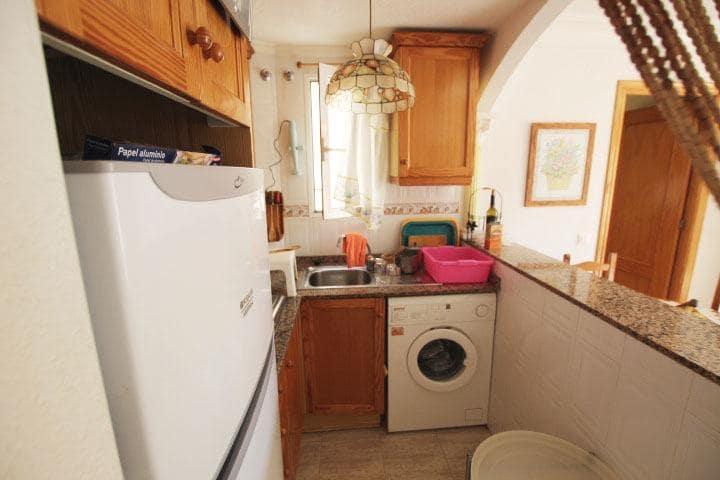 2 slaapkamer Appartement te koop in Guardamar del Segura met zwembad garage - € 127.000 (Ref: 9256242)