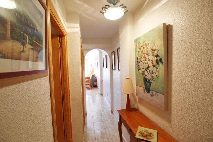 2 slaapkamer Appartement te koop in Guardamar del Segura met zwembad garage - € 127.000 (Ref: 9256242)