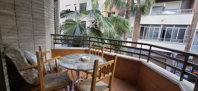 4 quarto Apartamento para venda em Centro - Muelle Pesquero, Torrevieja - 299 000 € (Ref: 9256263)