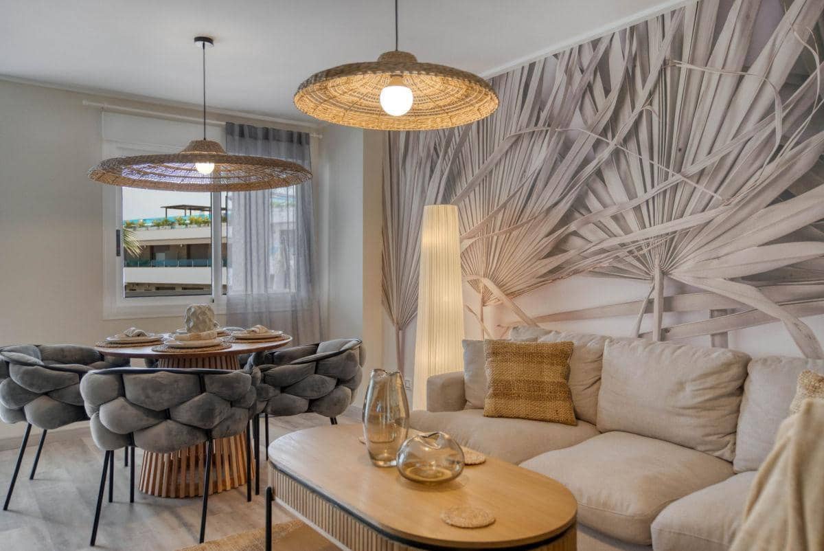 3 makuuhuone Huoneisto myytävänä paikassa Los Balcones mukana uima-altaan 
autotalli - 299 000 € (Ref: 9256294)