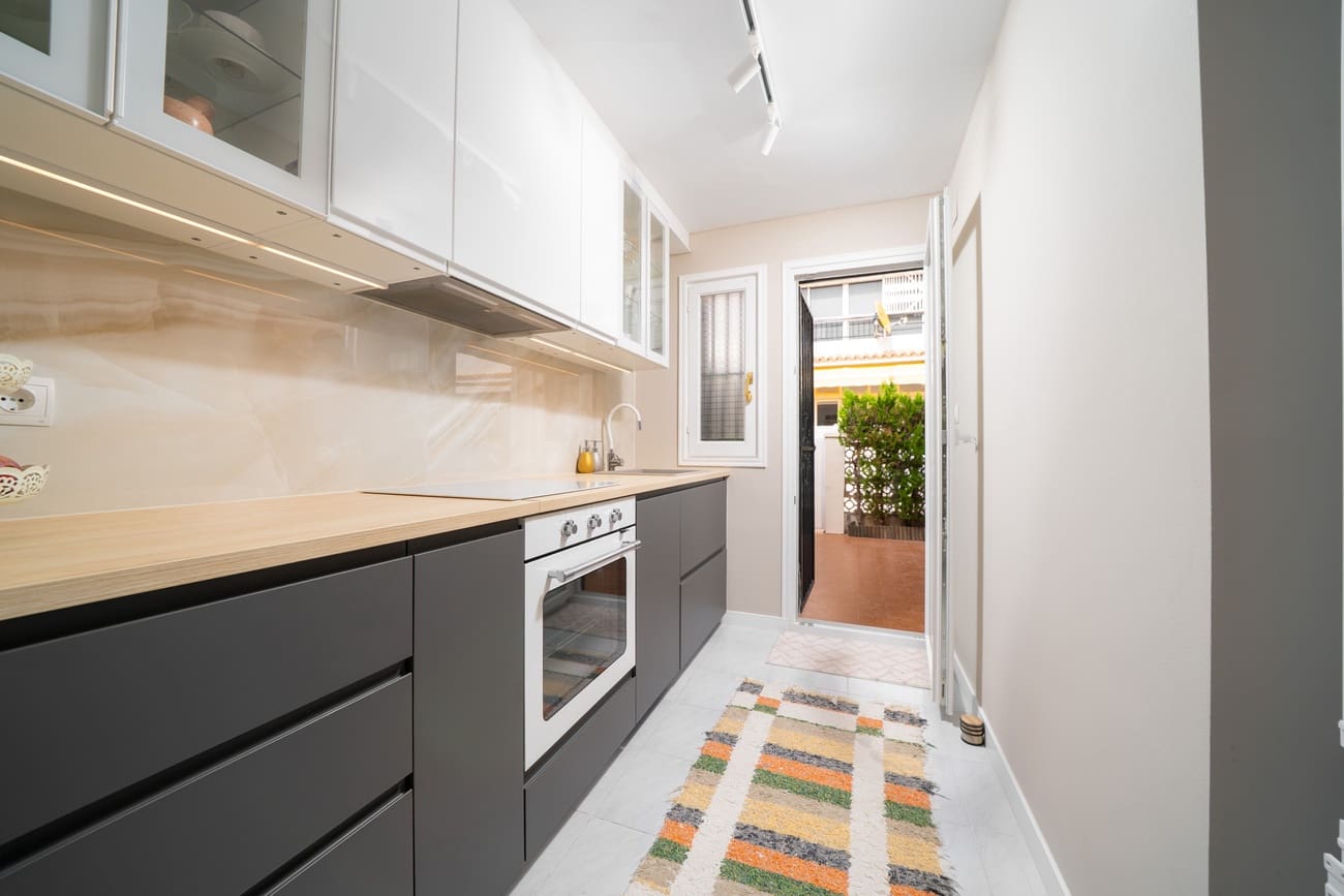 2 soveværelse Bungalow til salg i Torrevieja med swimmingpool - € 180.000 (Ref: 9256297)