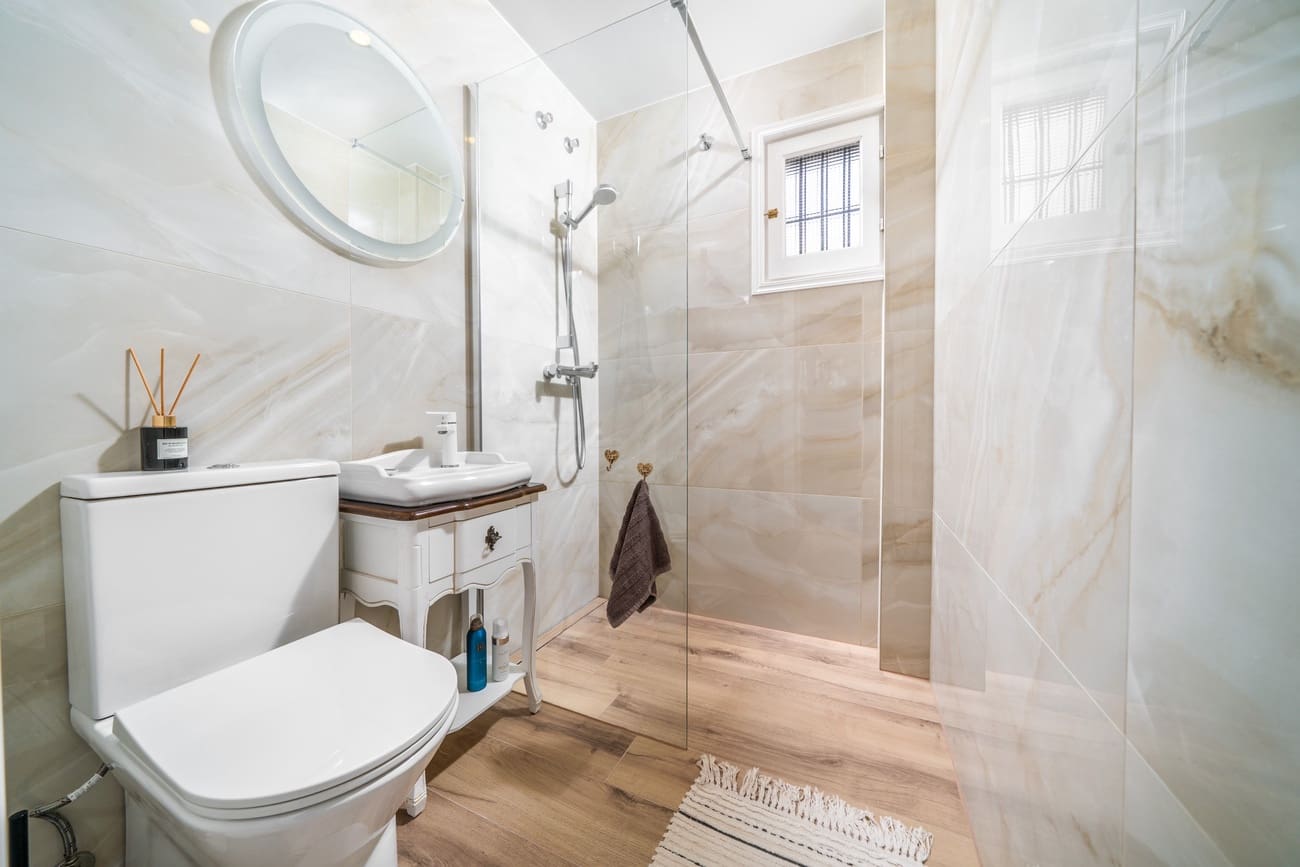 2 soveværelse Bungalow til salg i Torrevieja med swimmingpool - € 180.000 (Ref: 9256297)