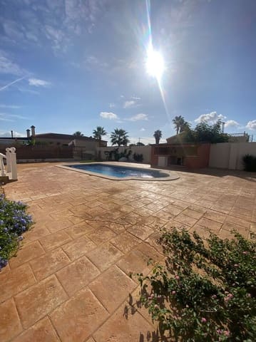 3 bedroom Villa for sale in Catral with pool garage - € 285,000 (Ref: 9297911)