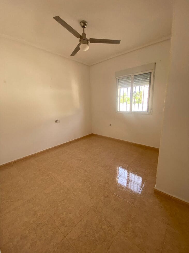 3 sovrum Villa till salu i Catral med pool garage - 285 000 € (Ref: 9297911)