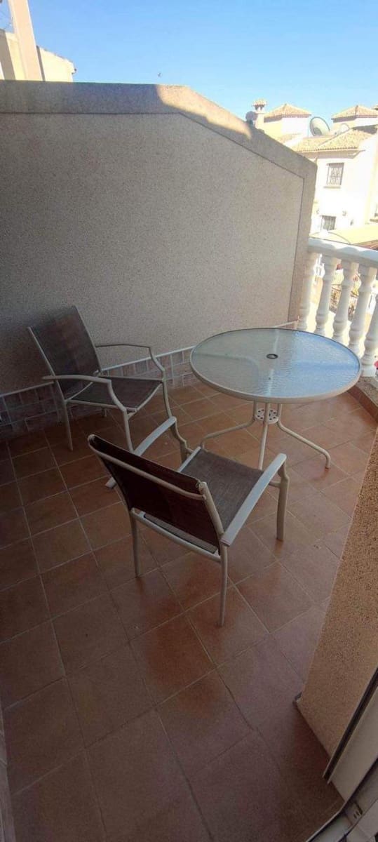 3 bedroom Villa for sale in Villamartin with pool - € 259,000 (Ref: 9297920)