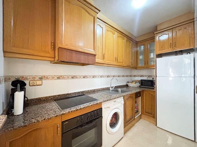 2 sovrum Lägenhet till salu i Playa de los Locos, Torrevieja - 145 900 € (Ref: 9297921)