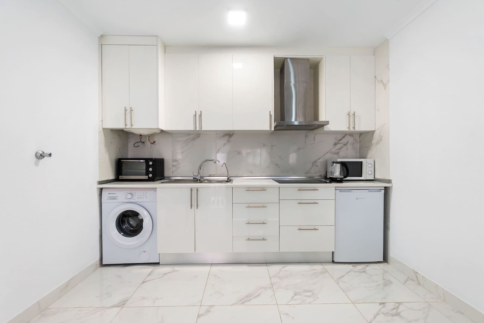 2 sypialnia Apartament na sprzedaż w Torrevieja z basenem - 129 900 € (Ref: 9328559)