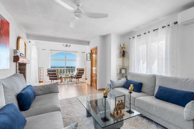 4 soverom Villa til salgs i Pinar de Campoverde, Pilar de la Horadada - € 699 000 (Ref: 9328561)