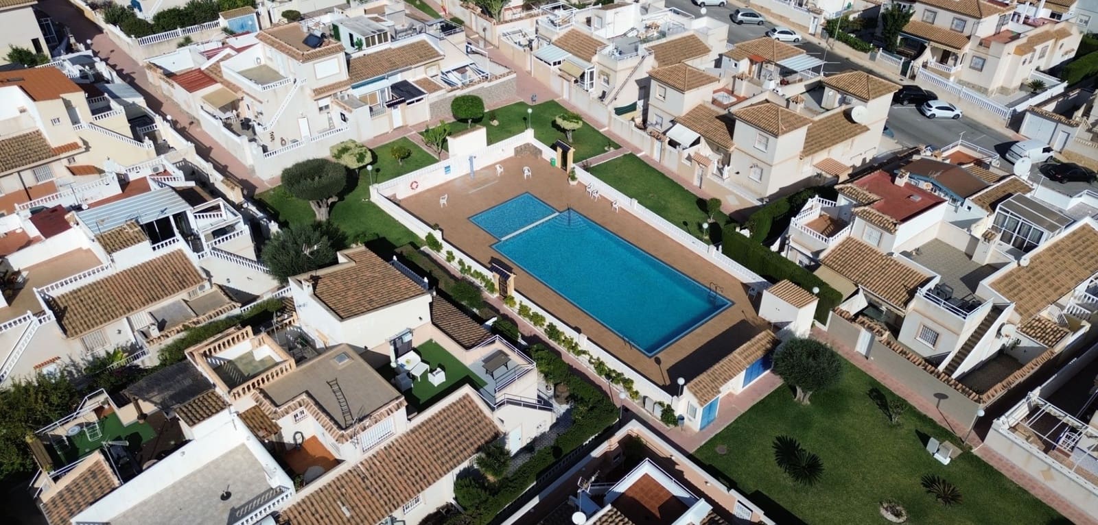 3 bedroom Townhouse for sale in Orihuela Costa with garage - € 220,000 (Ref: 9328570)