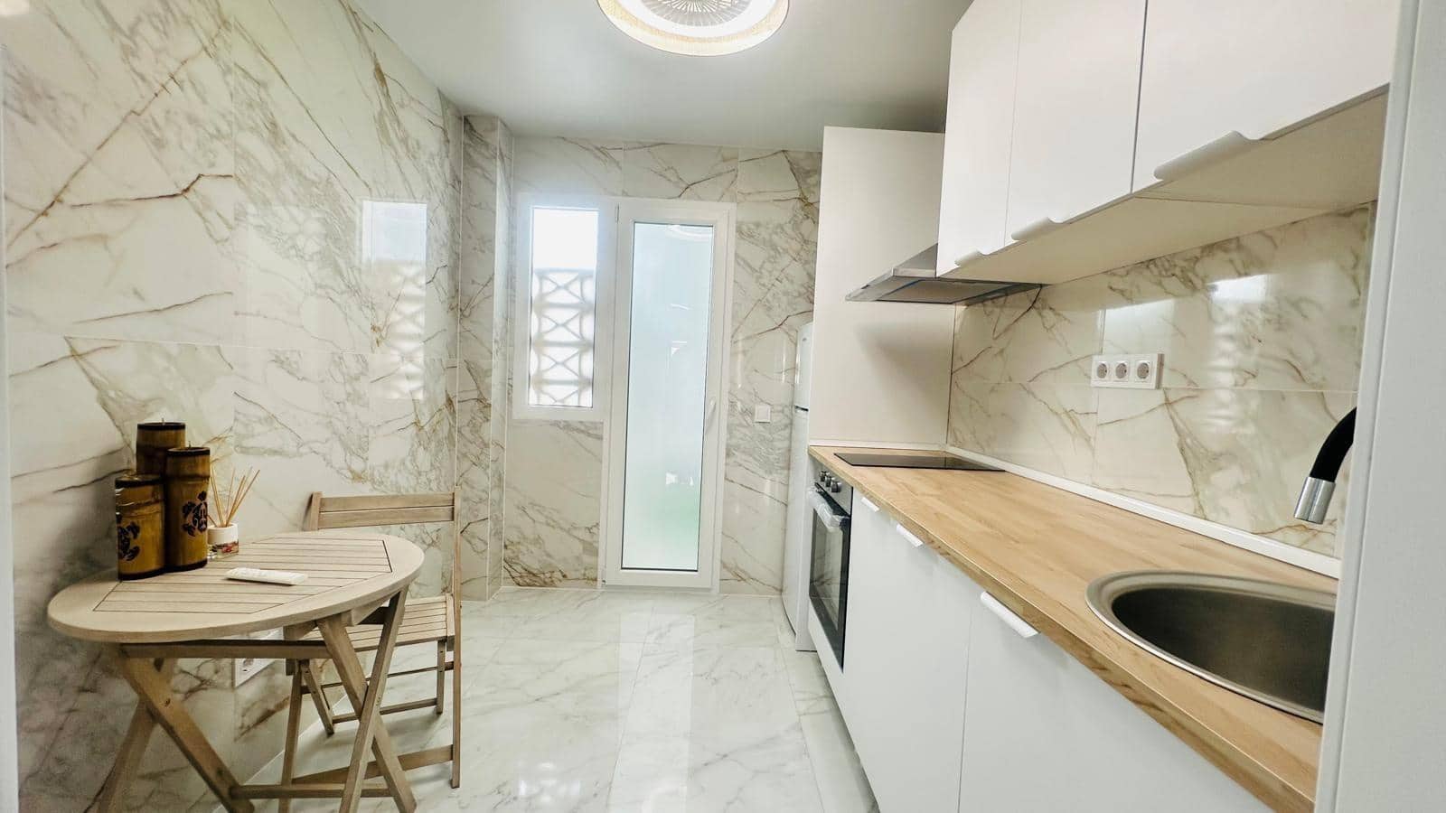 3 quarto Apartamento para venda em Torrevieja - 210 000 € (Ref: 9328578)