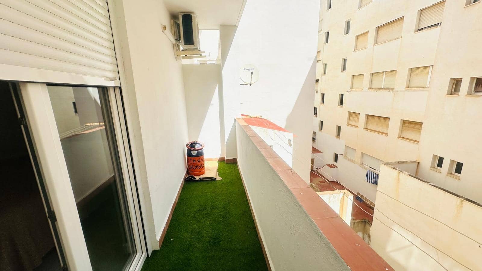 3 quarto Apartamento para venda em Torrevieja - 210 000 € (Ref: 9328578)