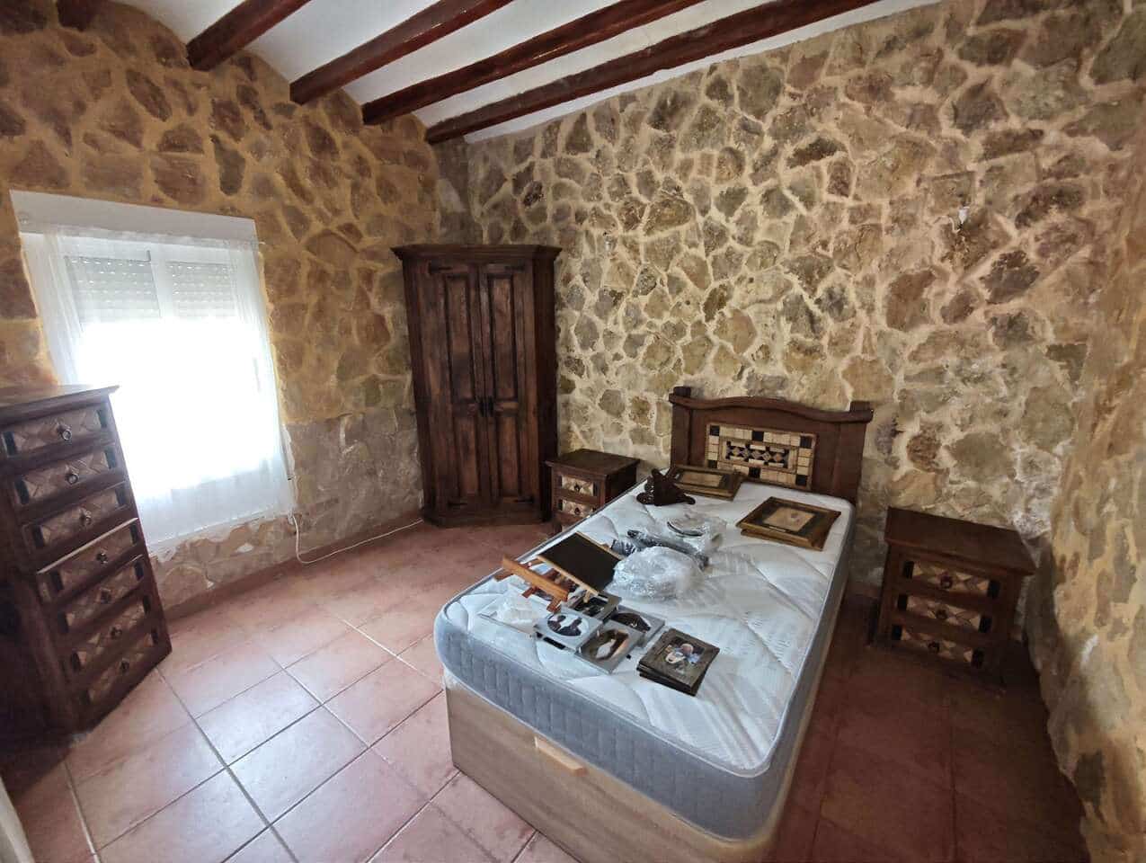 4 soveværelse Finca/Landehus til salg i Raspay med swimmingpool - € 164.995 (Ref: 9328597)