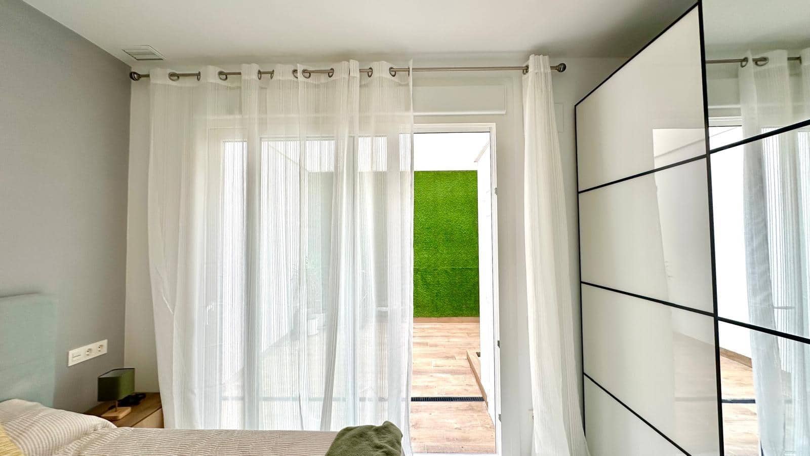 2 sypialnia Apartament na sprzedaż w Torrevieja - 250 000 € (Ref: 9328600)