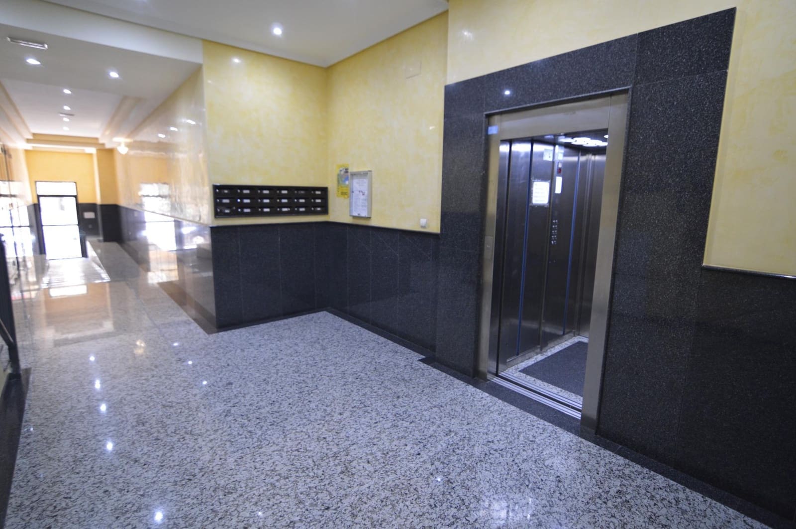 3 chambre Appartement à vendre à Torrevieja - 275 000 € (Ref: 9328607)