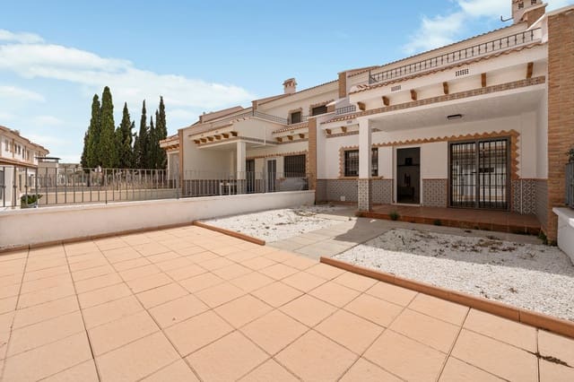 3 slaapkamer Huis te koop in San Miguel de Salinas met zwembad - € 229.000 (Ref: 9328609)