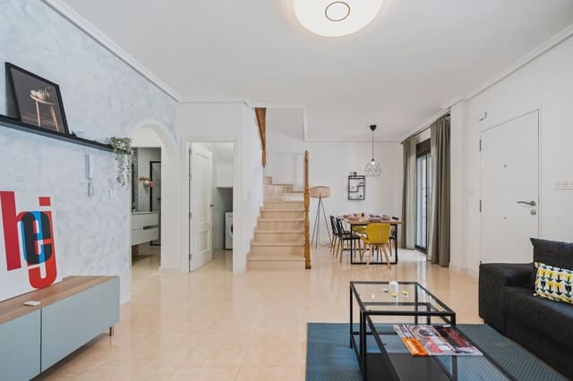 3 slaapkamer Huis te koop in San Miguel de Salinas met zwembad - € 229.000 (Ref: 9328609)