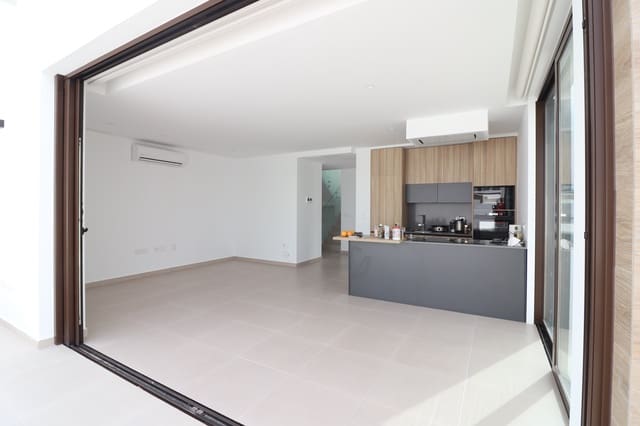 3 soveværelse Villa til salg i Benijófar med swimmingpool garage - € 440.000 (Ref: 9338588)