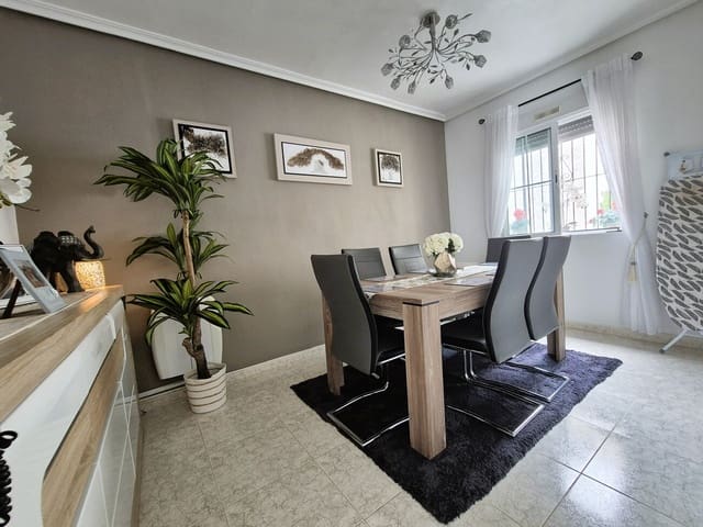 3 quarto Moradia para venda em Villamartin, Orihuela - 269 900 € (Ref: 9338591)