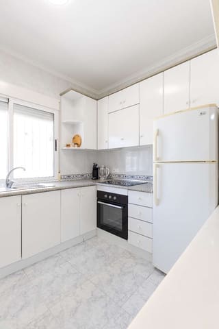 2 bedroom Villa for sale in Blue Lagoon with pool garage - € 249,000 (Ref: 9338605)