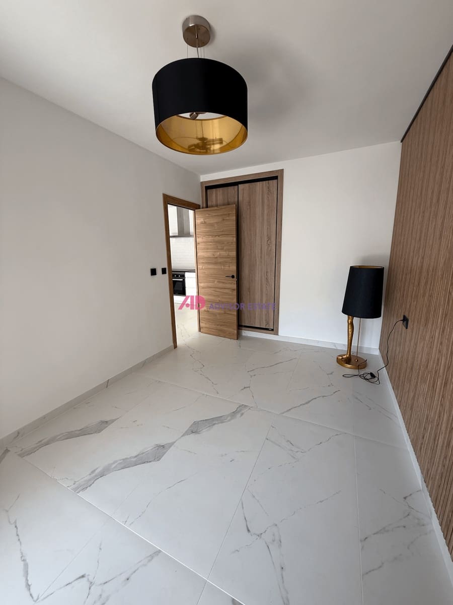 2 soverom Penthouse til salgs i Torrevieja med svømmebasseng - € 165 000 (Ref: 9338610)