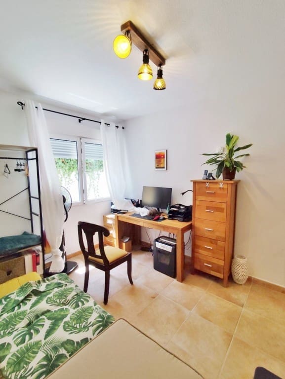 4 Zimmer Villa zu verkaufen in San Miguel de Salinas mit Pool Garage - 425.000 € (Ref: 9338612)