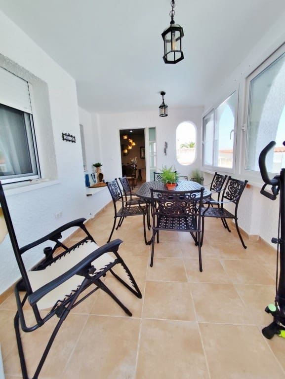 4 Zimmer Villa zu verkaufen in San Miguel de Salinas mit Pool Garage - 425.000 € (Ref: 9338612)