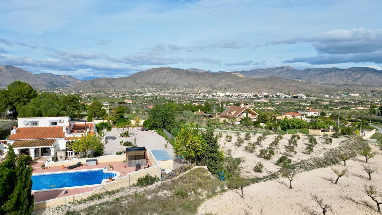 4 sovrum Villa till salu i Hondon de los Frailes med pool - 380 000 € (Ref: 9338623)