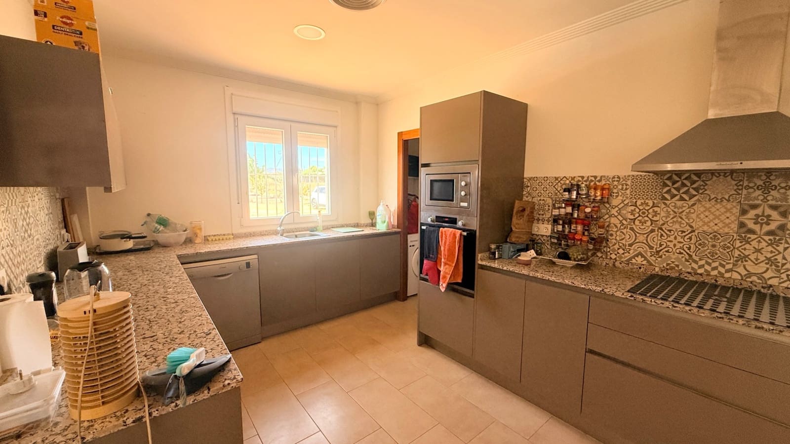 Chalet de 4 habitaciones en Hondón de las Nieves en venta con piscina garaje - 399.000 € (Ref: 9338624)