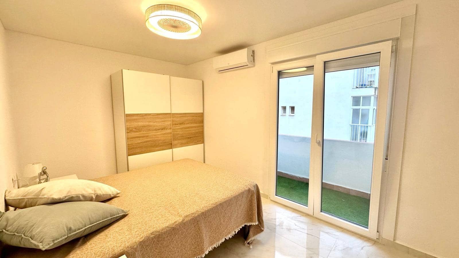 3 chambre Appartement à vendre à Torrevieja - 209 000 € (Ref: 9338632)