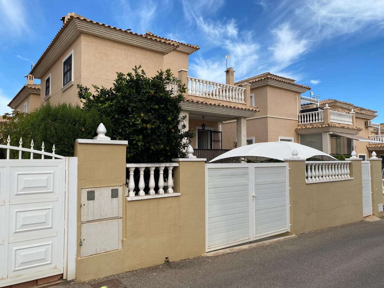 4 camera da letto Villa in vendita in Orihuela con piscina - 340.000 € (Rif: 9341648)