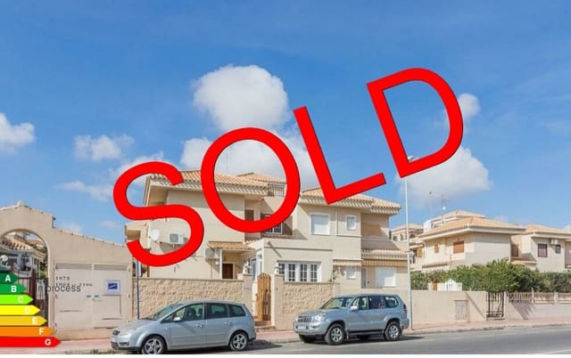 3 slaapkamer Bungalow te koop in Playa Flamenca, Orihuela met zwembad - € 239.000 (Ref: 9341651)