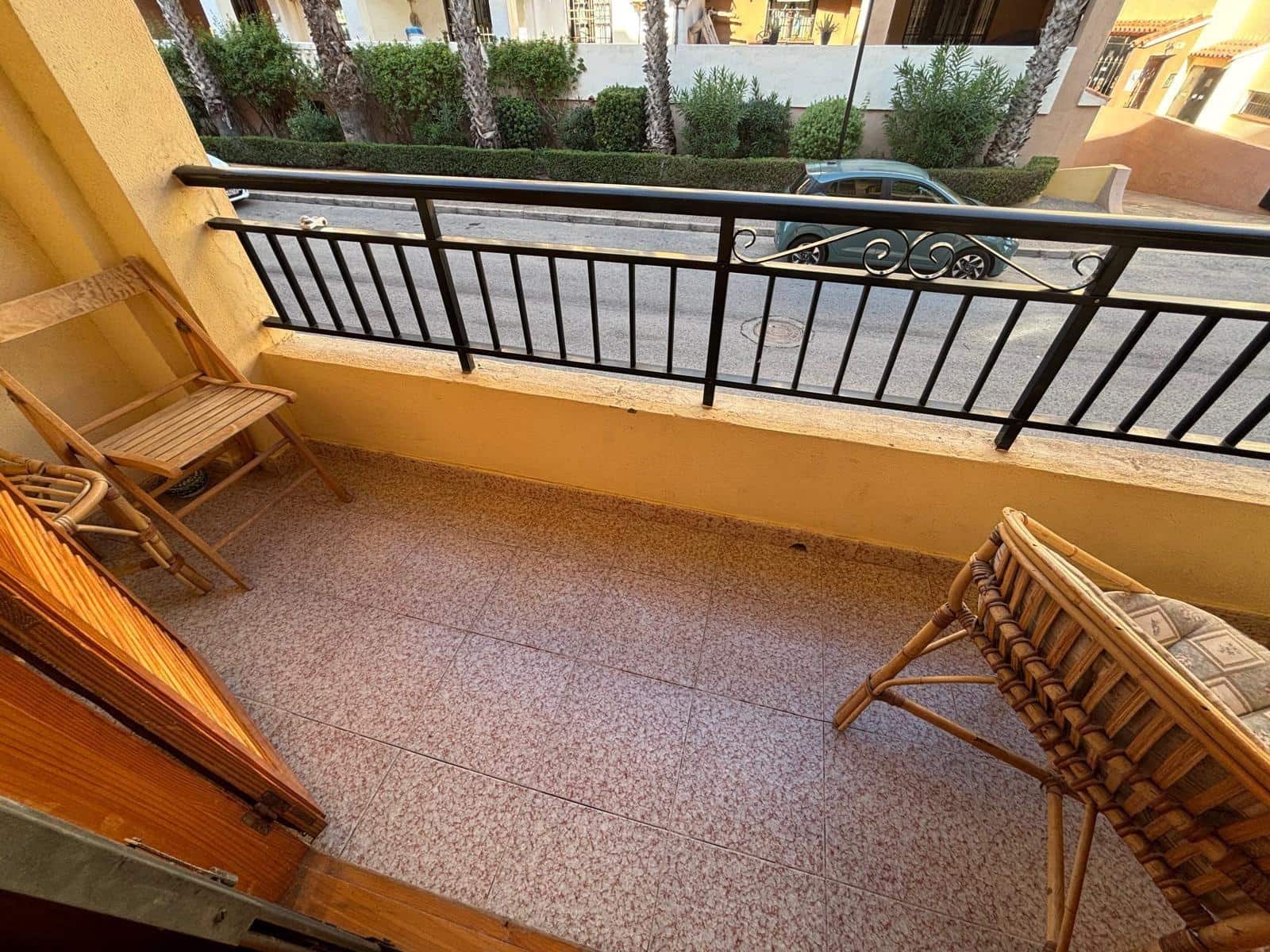 2 makuuhuone Huoneisto myytävänä paikassa Torrevieja mukana uima-altaan - 219 000 € (Ref: 9341660)