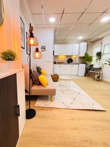 Apartamento de 2 habitaciones en Avenida Habaneras - Curva de Palangre, Torrevieja en venta - 122.000 € (Ref: 9341665)