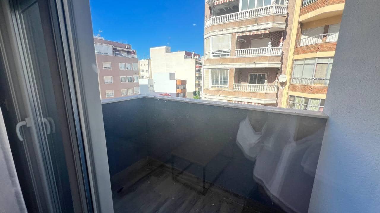 2 soveværelse Lejlighed til salg i Torrevieja - € 239.000 (Ref: 9341672)
