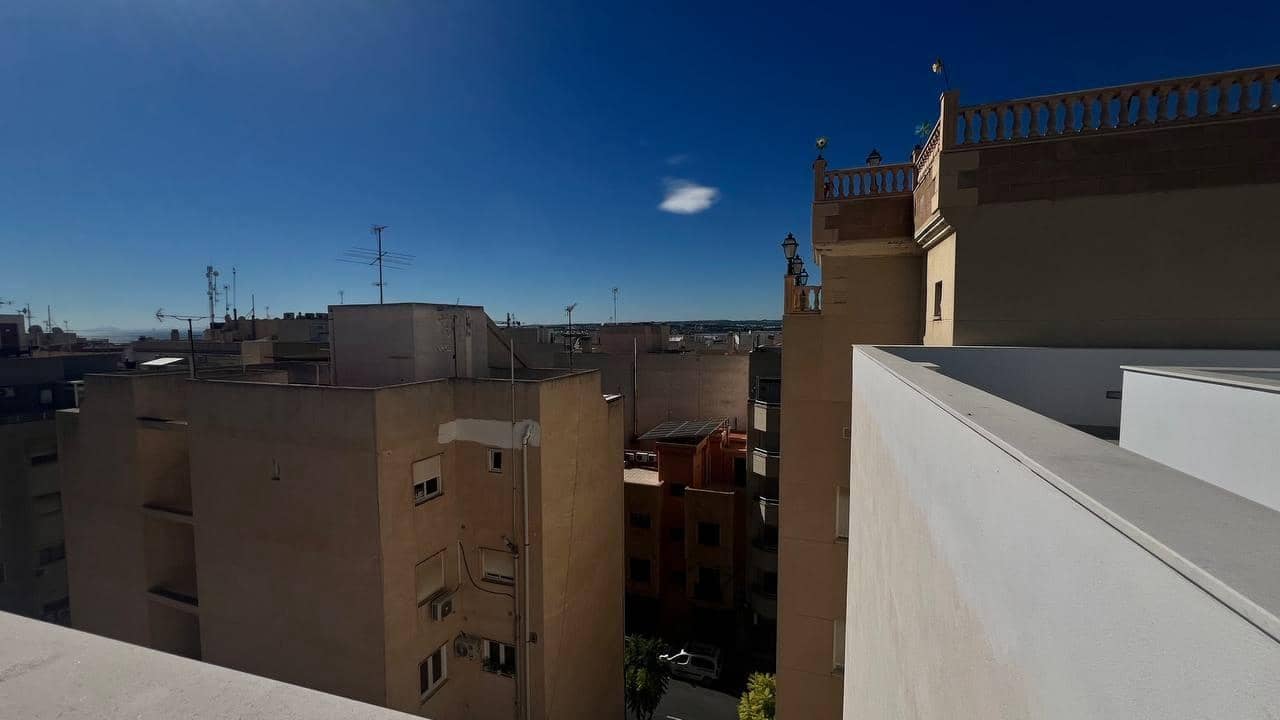 2 soveværelse Lejlighed til salg i Torrevieja - € 239.000 (Ref: 9341672)