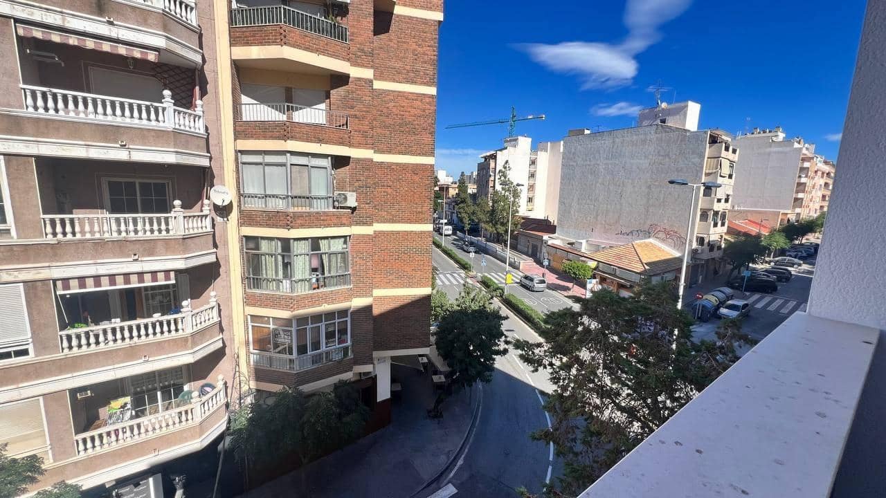2 soveværelse Lejlighed til salg i Torrevieja - € 239.000 (Ref: 9341672)
