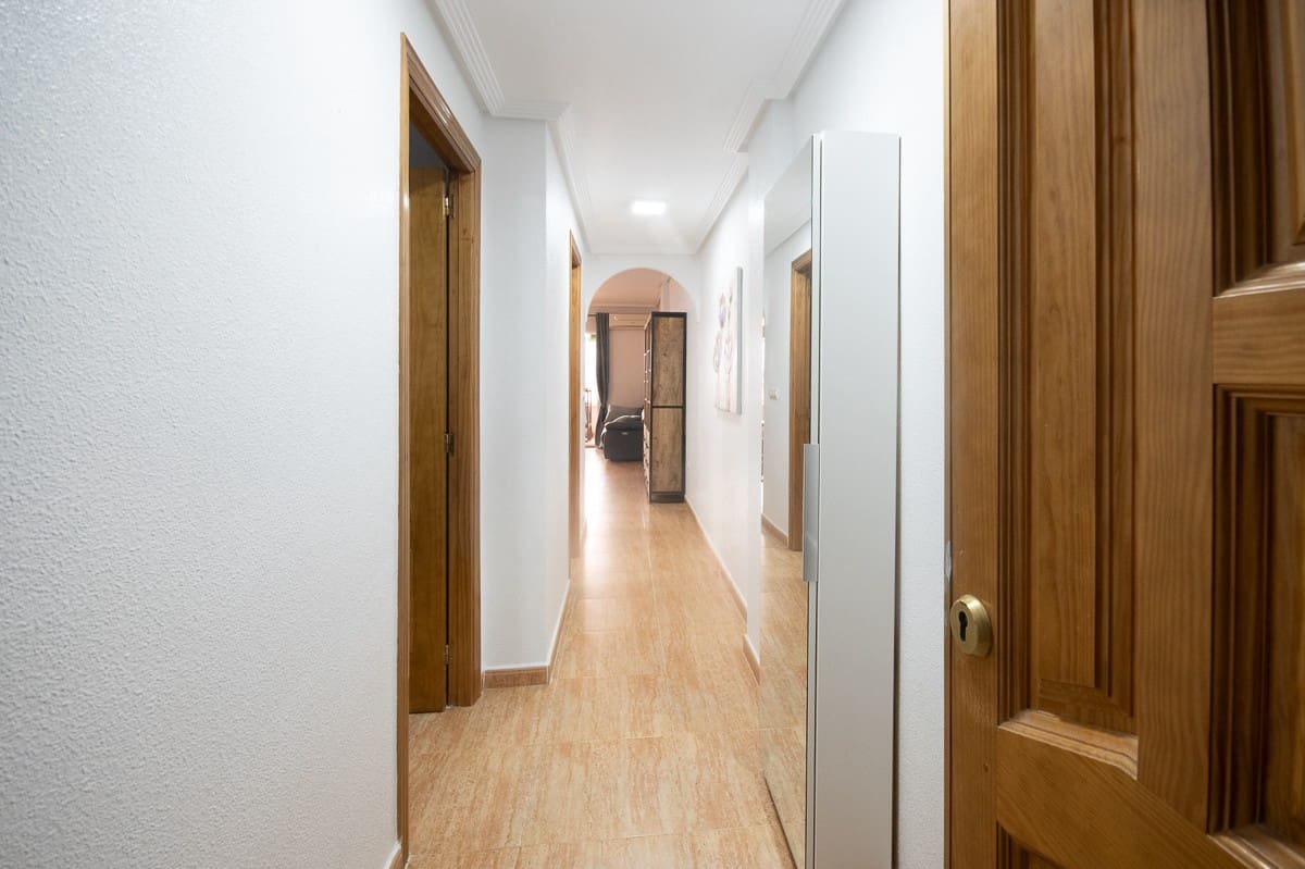 2 sovrum Lägenhet till salu i Orihuela Costa med pool garage - 140 000 € (Ref: 9341675)