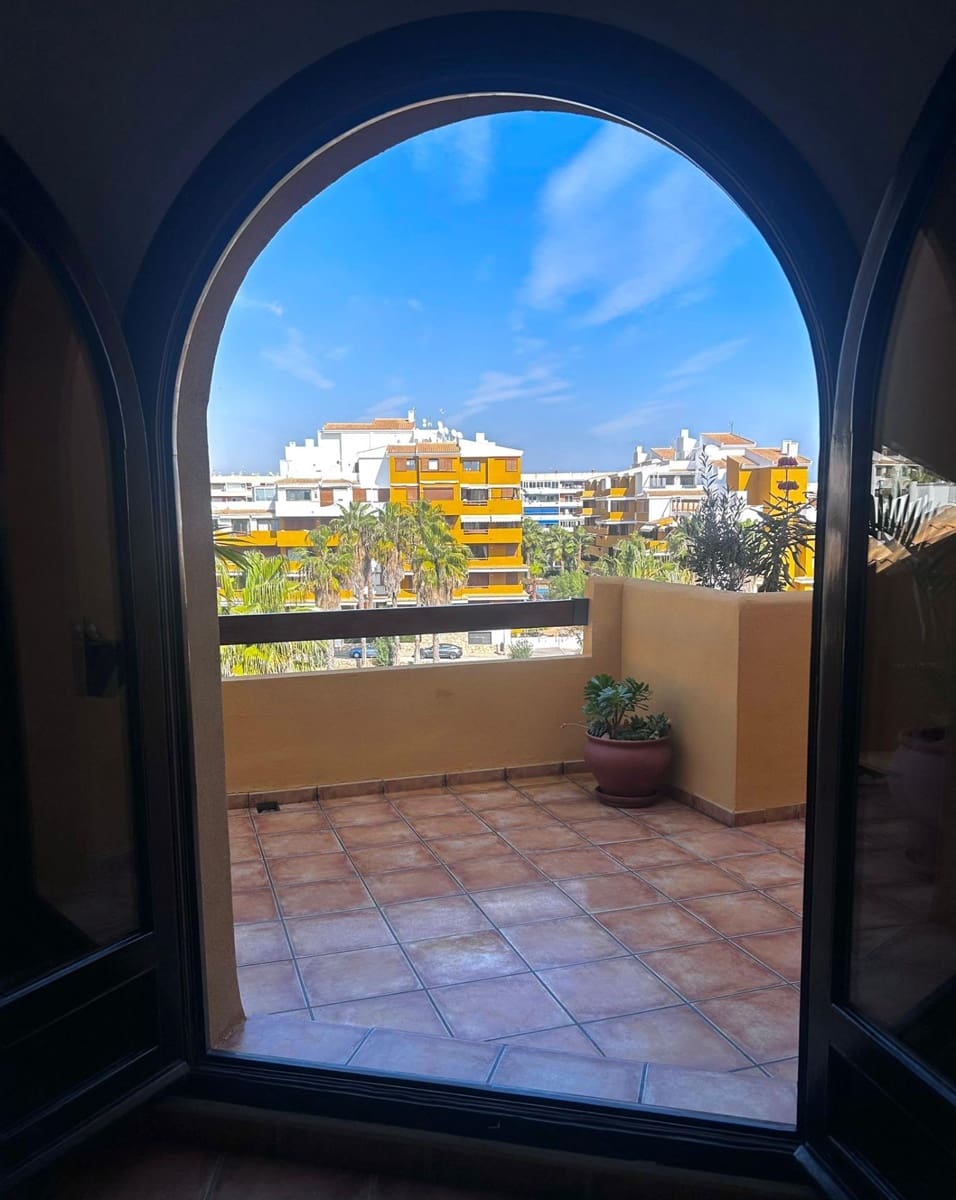 2 sypialnia Apartament na sprzedaż w Torrevieja - 379 000 € (Ref: 9345505)