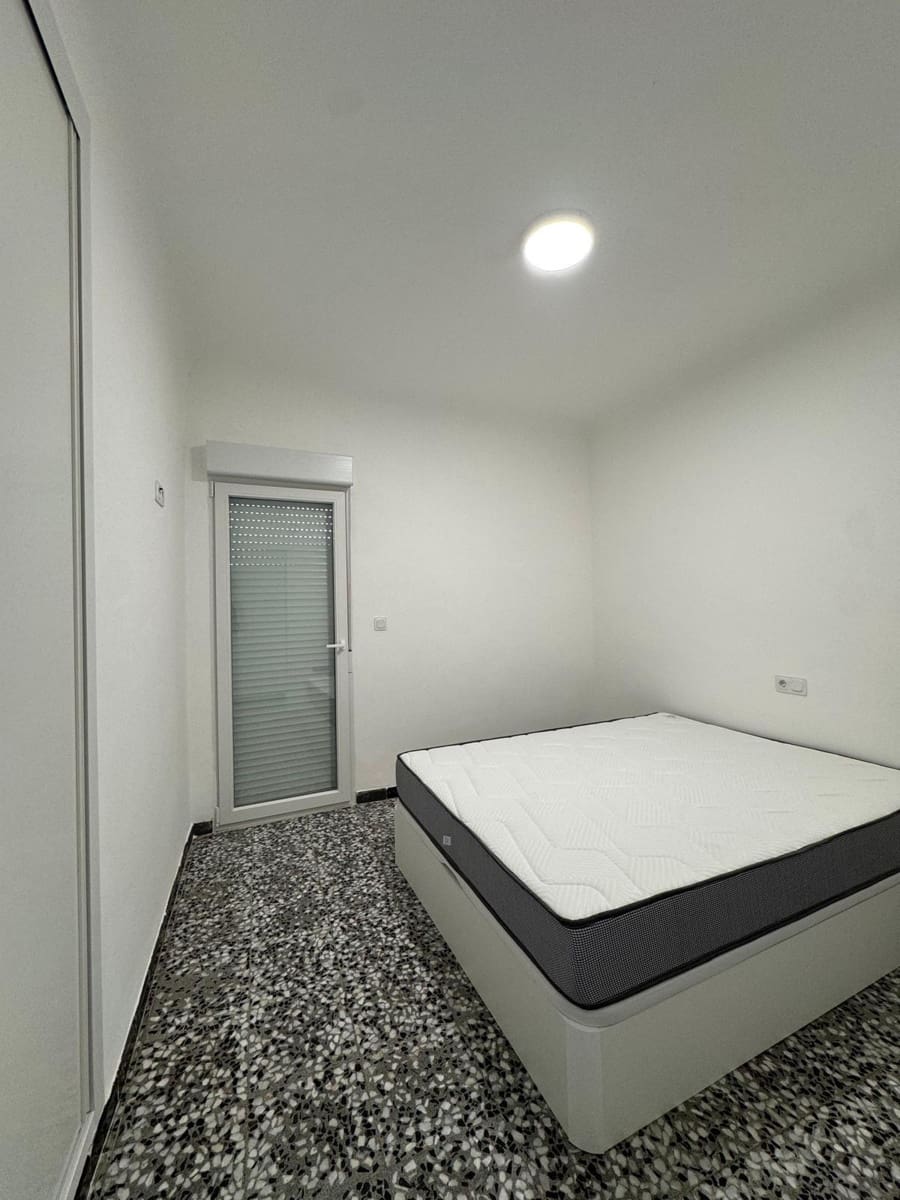 5 chambre Appartement à vendre à Torrevieja - 191 000 € (Ref: 9345516)