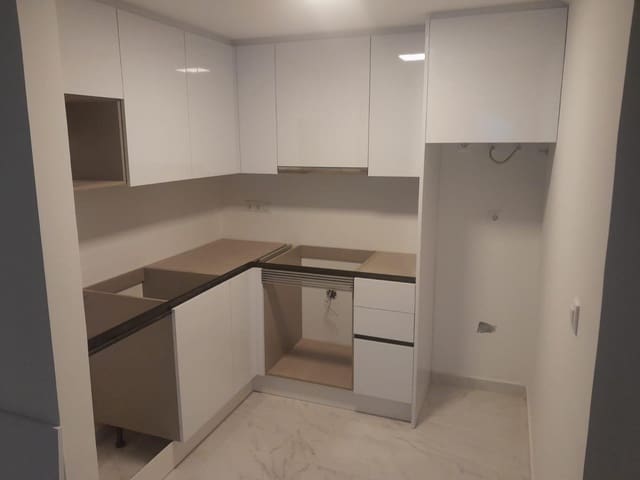 2 soveværelse Byhus til salg i Aguas Nuevas, Torrevieja - € 199.600 (Ref: 9345517)
