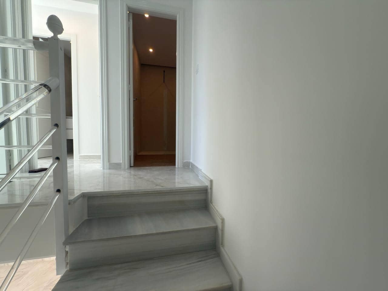 2 sypialnia Dom na sprzedaż w Torrevieja z basenem garażem - 199 600 € (Ref: 9345520)