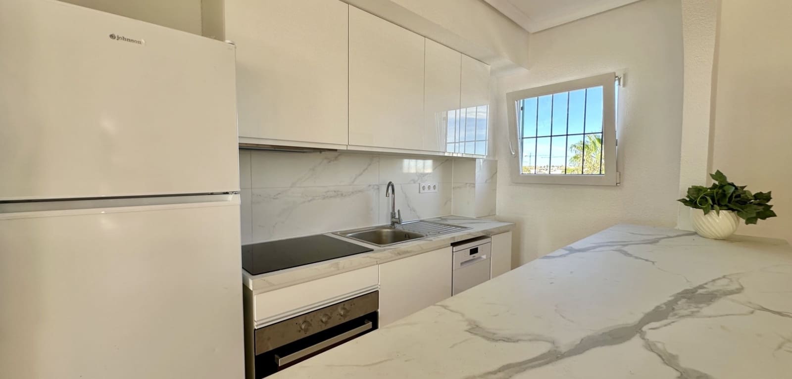 2 Zimmer Apartment zu verkaufen in Orihuela Costa - 247.000 € (Ref: 9345522)